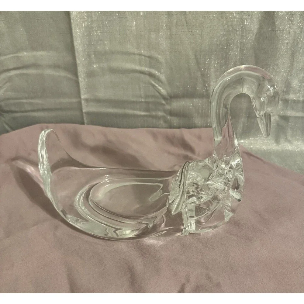 Vintage Lucite Acrylic Swan Towel Holder Clear Mid-century Modern Bath Kitchen